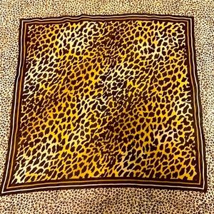 Vintage Square leopard scarf